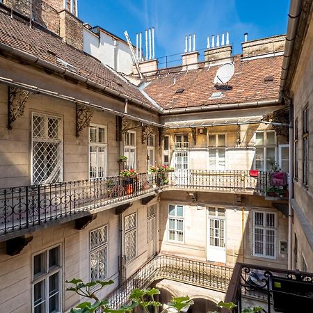 Sandrina Basilica Apartment Budapest Kültér fotó